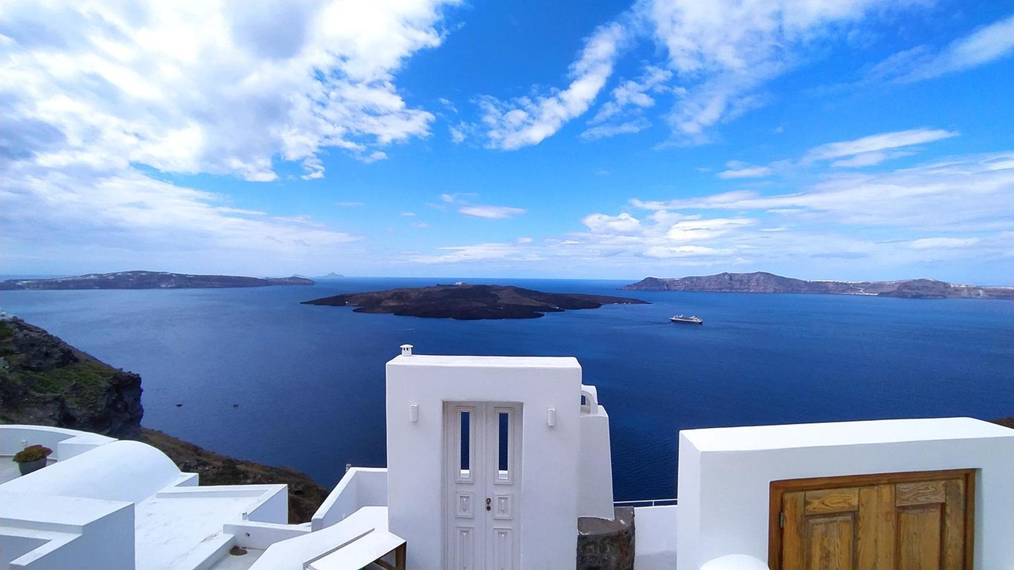 Akron Cliff Suite Fira  Exterior foto